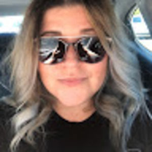 Meet your Posher, Chrissa